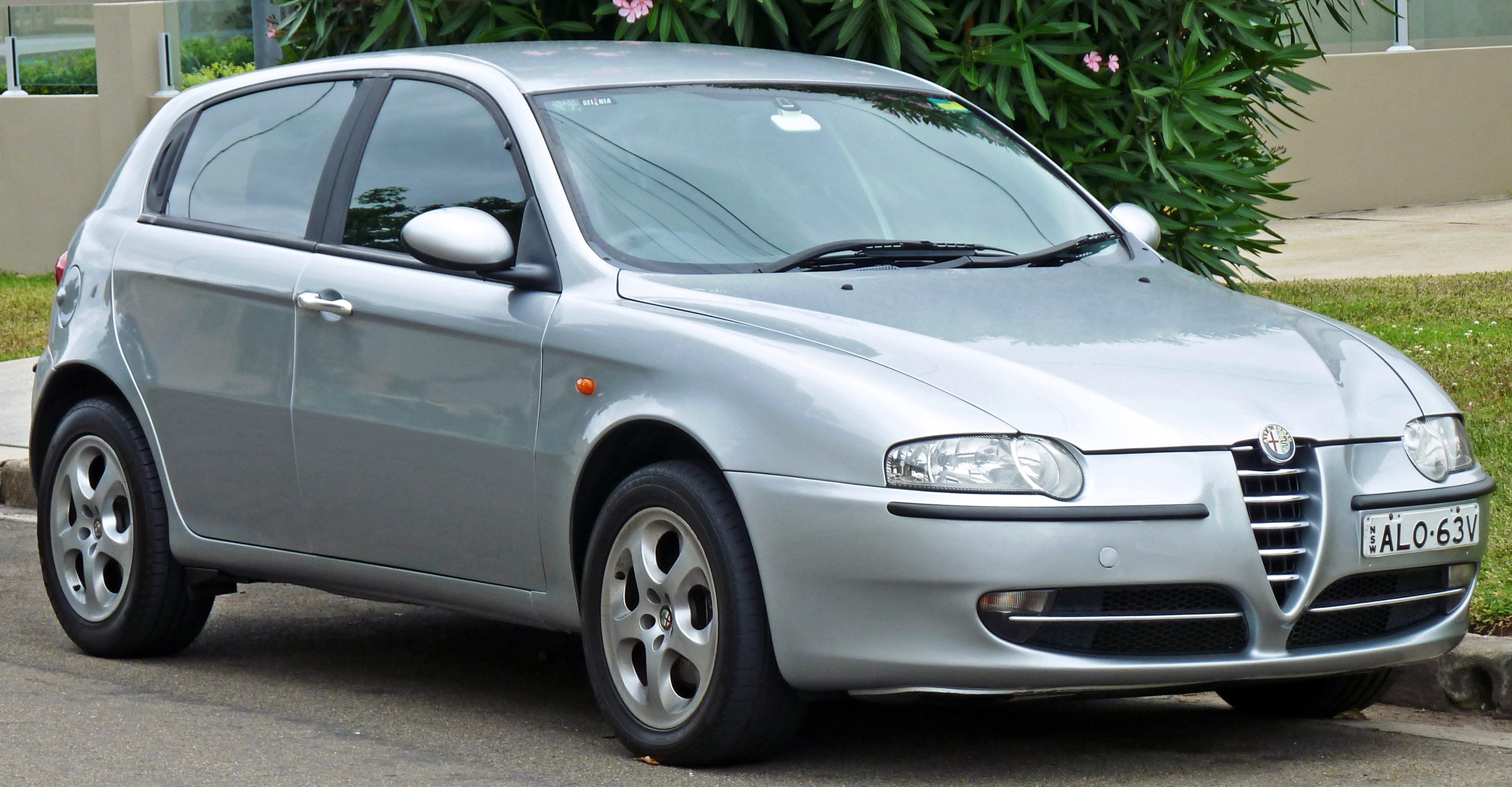 Размер колёс на Alfa Romeo 147 2005 Подбор шин на Alfa Romeo 147 2005