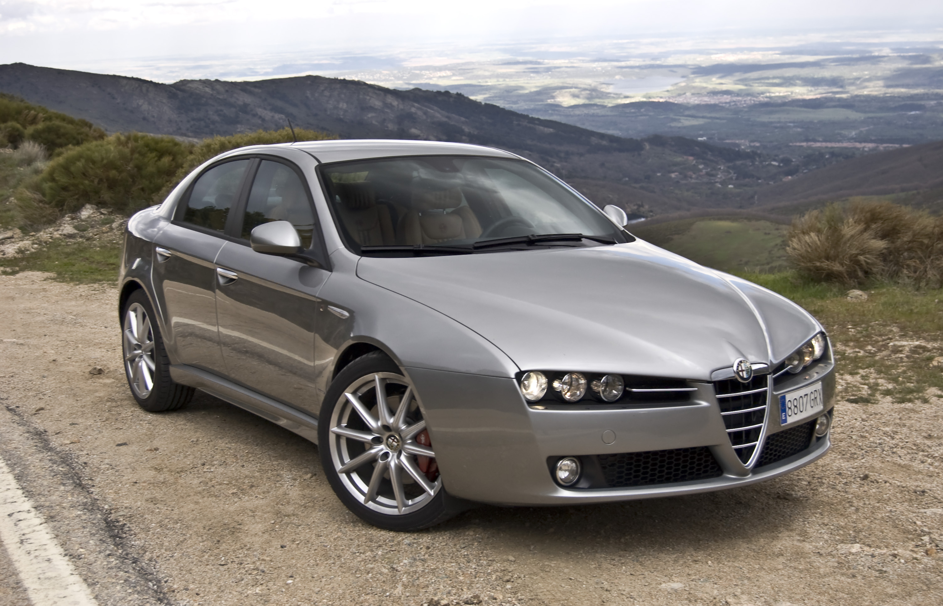 Размер колёс на Alfa Romeo 159 2008 Подбор шин на Alfa Romeo 159 2008