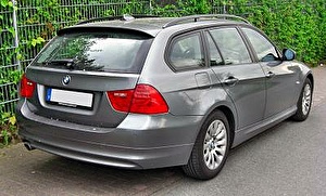 Размер колёс на BMW 3 (E90, E91, E92, E93) 2011 Подбор шин на BMW 3 (E90, E91, E92, E93) 2011