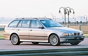 Размер колёс на BMW 5 Series 2001 Подбор шин на BMW 5 Series 2001