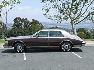 Размер колёс на Cadillac Seville 1985 Подбор шин на Cadillac Seville 1985
