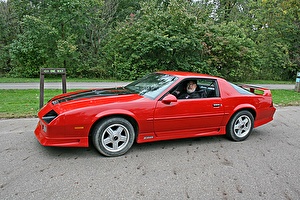 Размер колёс на Chevrolet Camaro 1992 Подбор шин на Chevrolet Camaro 1992