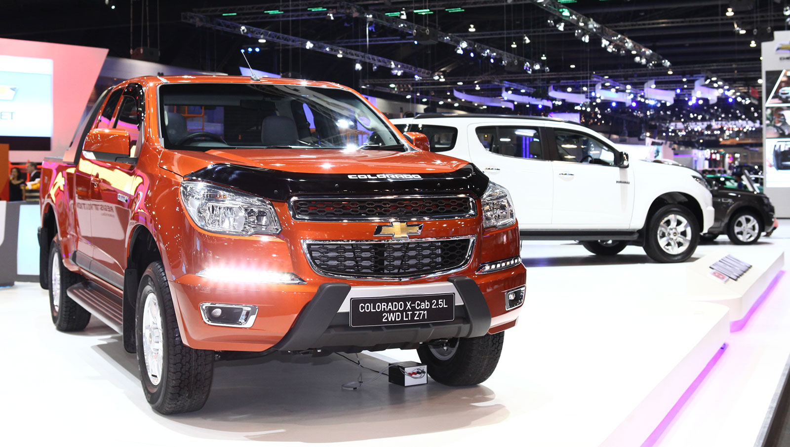 Размер колёс на Chevrolet Colorado 2014 Подбор шин на Chevrolet Colorado 2014