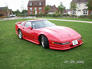 Размер колёс на Chevrolet Corvette 1993 Подбор шин на Chevrolet Corvette 1993