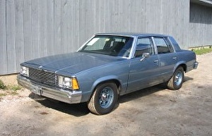 Размер колёс на Chevrolet Malibu 1982 Подбор шин на Chevrolet Malibu 1982