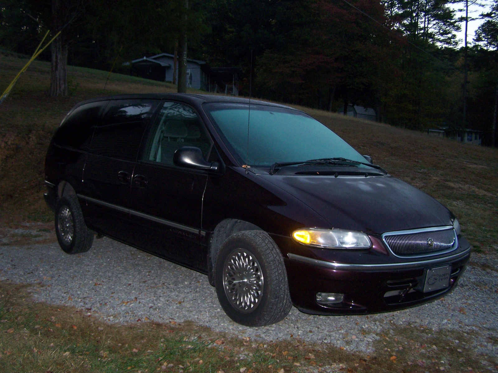 Размер колёс на Chevrolet Town Country 1997 Подбор шин на Chevrolet Town Country 1997