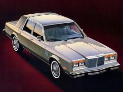 Размер колёс на Chrysler Fifth Avenue 1989 Подбор шин на Chrysler Fifth Avenue 1989