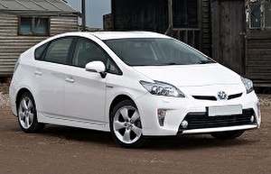 Подбор шин на FAW Toyota Prius 2014