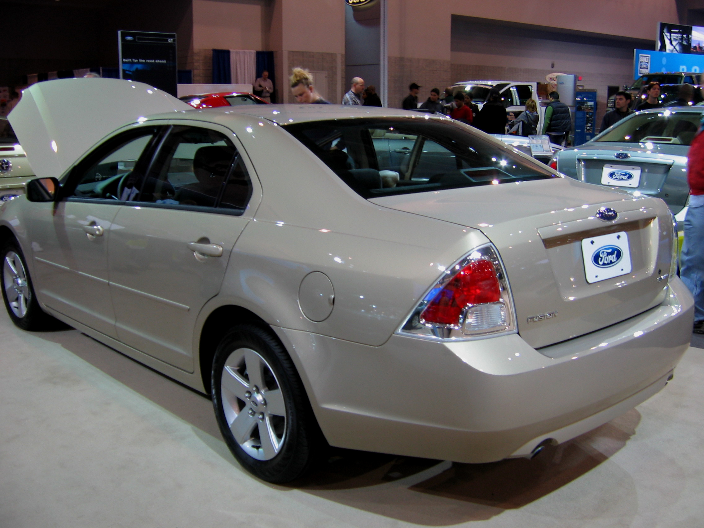 Размер колёс на Ford Fusion USA 2006 Подбор шин на Ford Fusion USA 2006