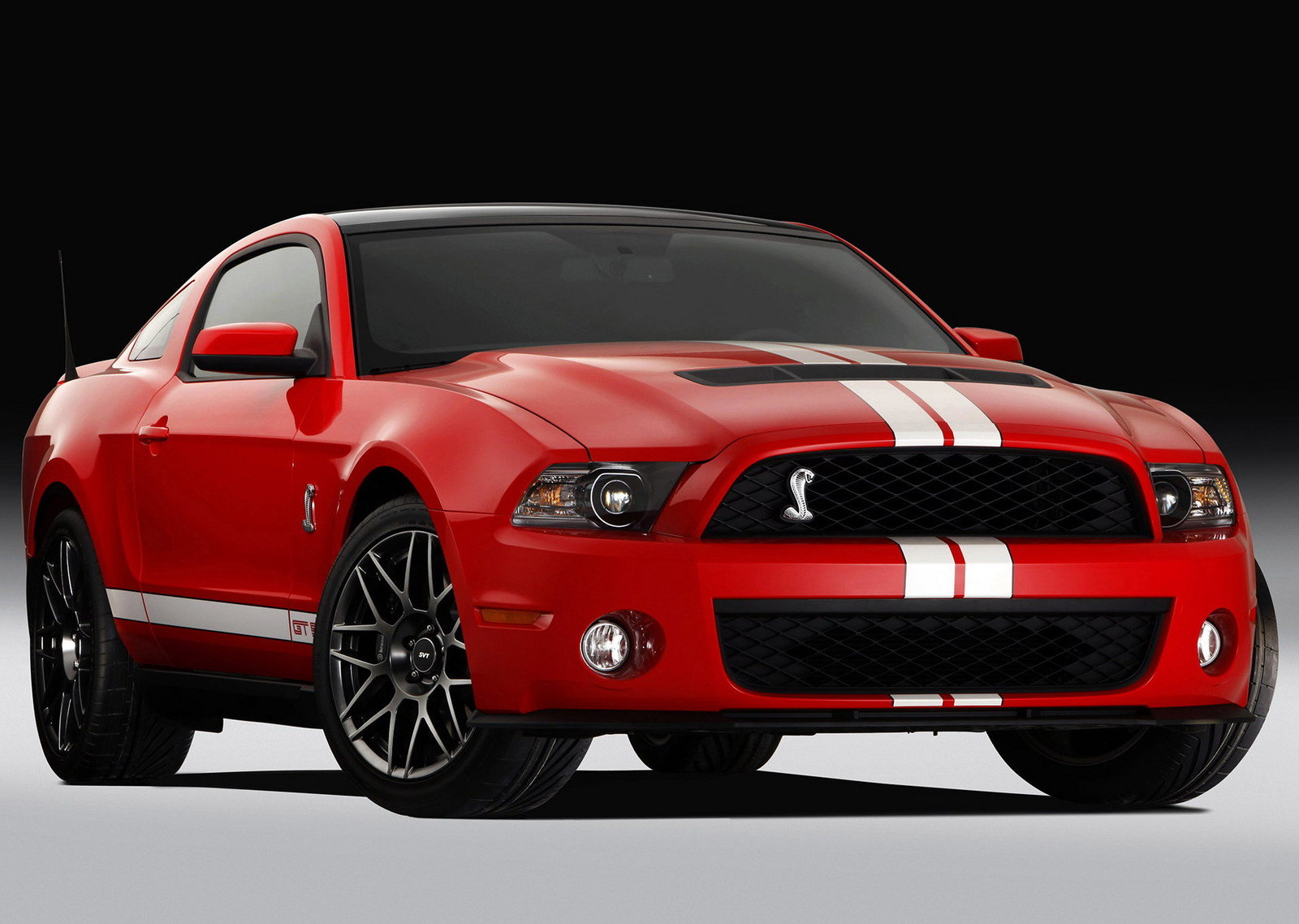 Размер колёс на Ford Mustang 2012 Подбор шин на Ford Mustang 2012
