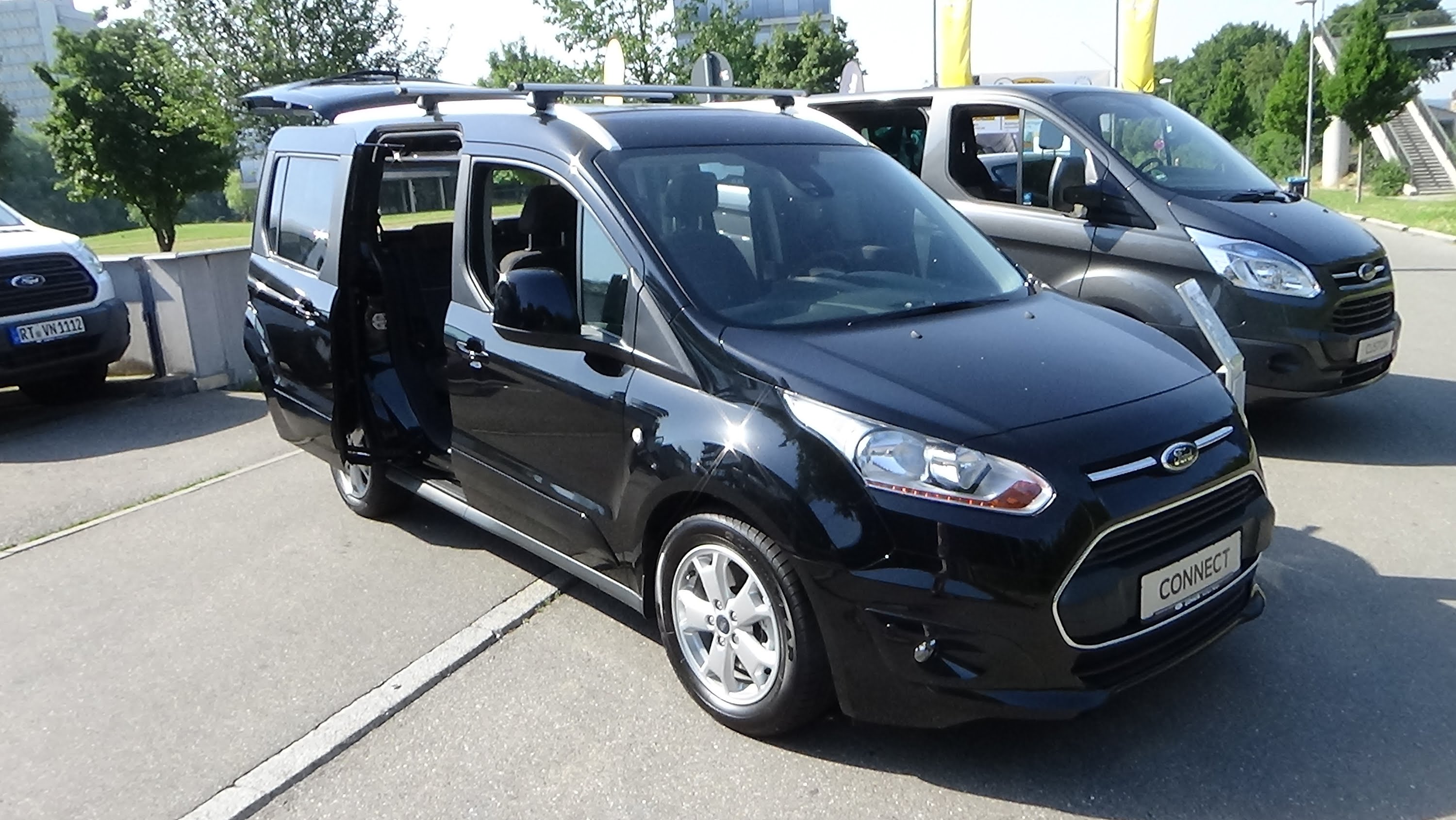 Размер колёс на Ford Tourneo Connect 2016 Подбор шин на Ford Tourneo Connect 2016