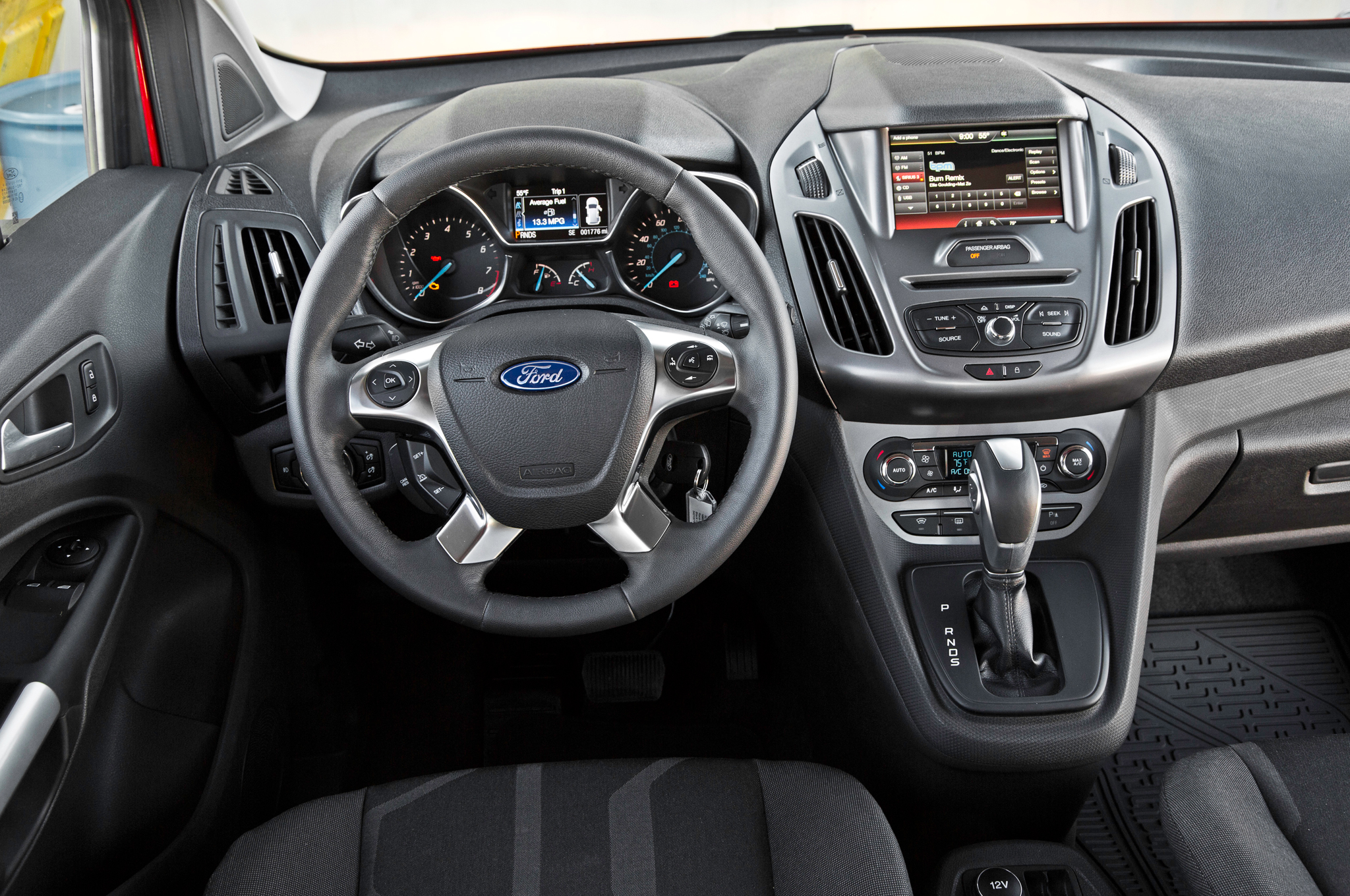 Размер колёс на Ford Transit Connect 2014 Подбор шин на Ford Transit Connect 2014