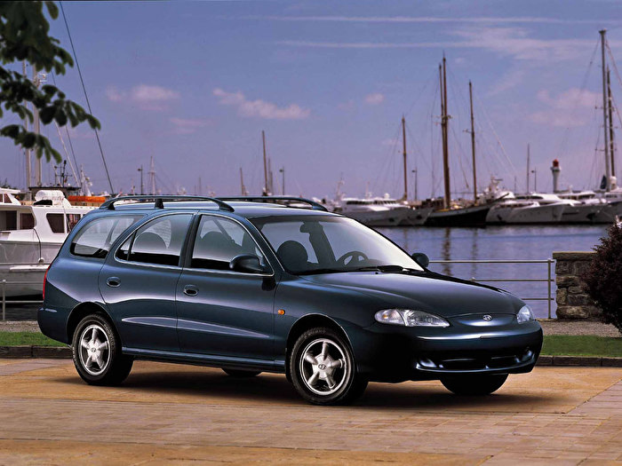 Размер колёс на Hyundai Elantra 1996 Подбор шин на Hyundai Elantra 1996