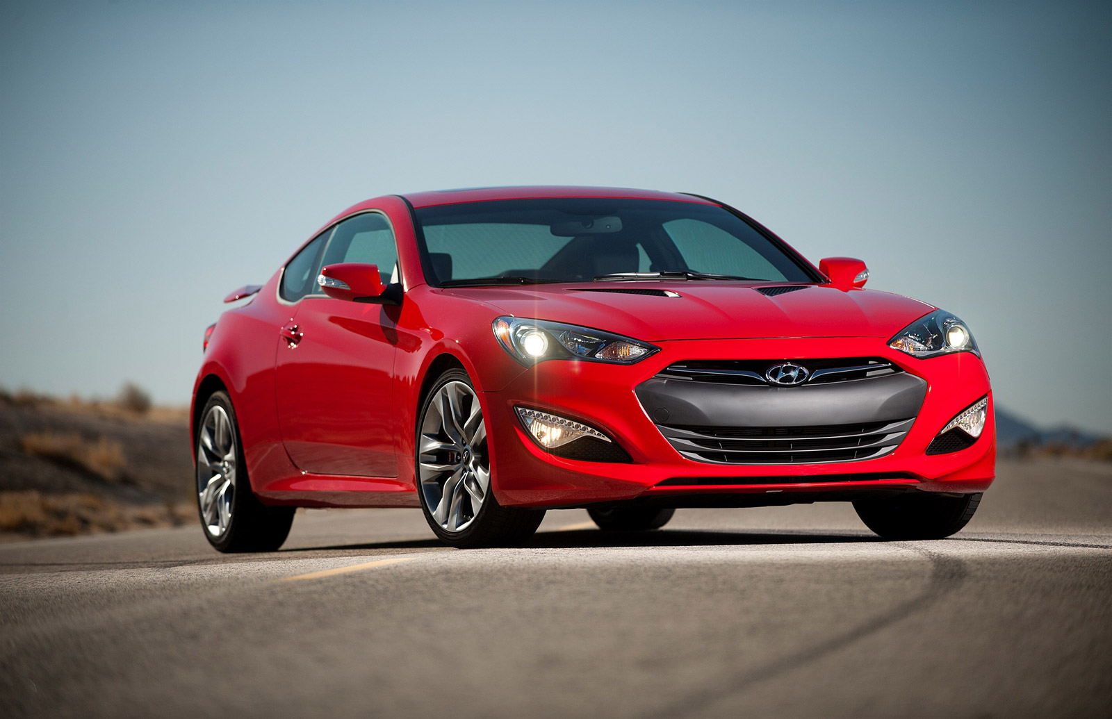 Размер колёс на Hyundai Genesis Coupe 2015 Подбор шин на Hyundai Genesis Coupe 2015