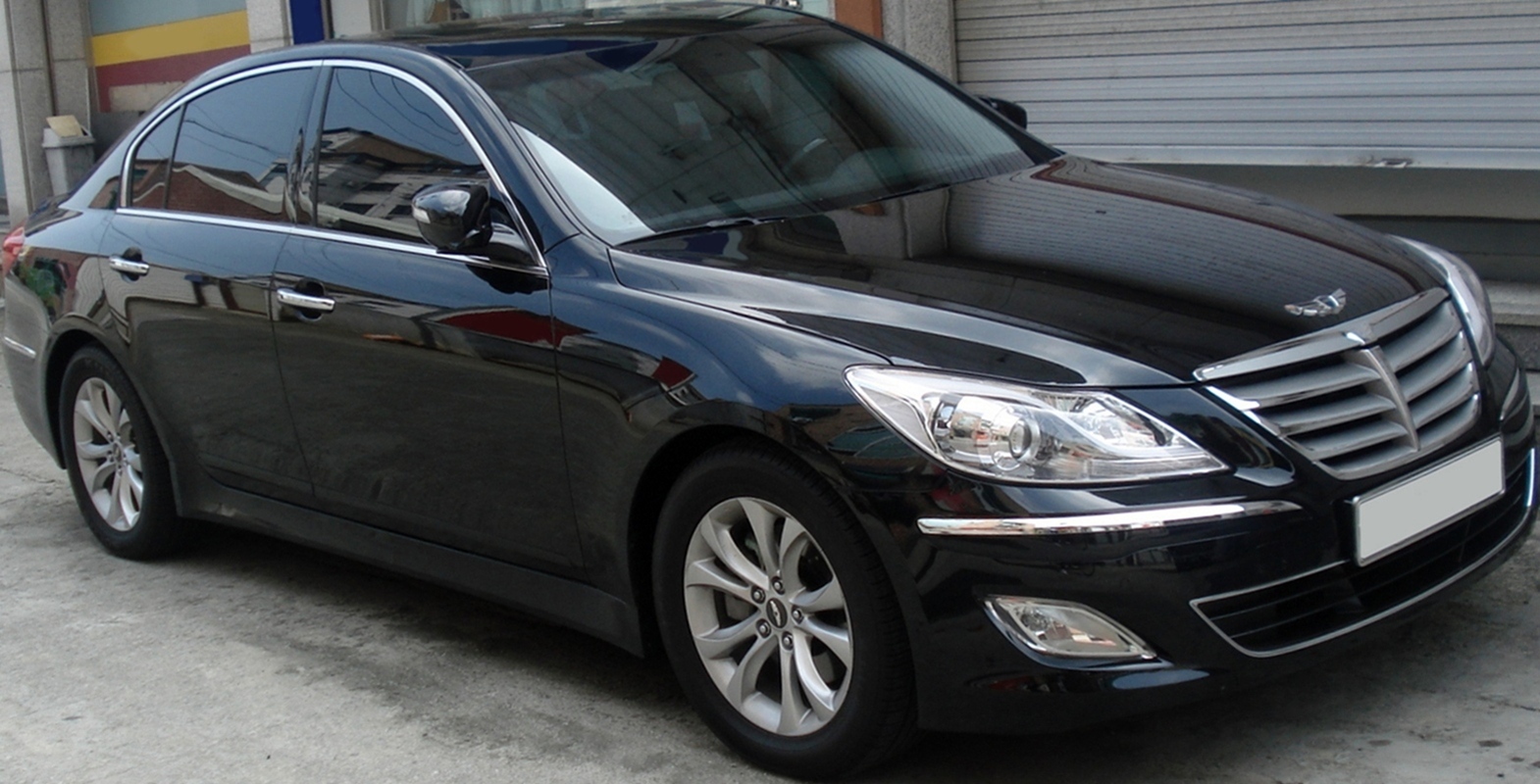 Размер колёс на Hyundai Genesis 2011 Подбор шин на Hyundai Genesis 2011