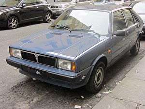 Размер колёс на Lancia Delta 1985 Подбор шин на Lancia Delta 1985