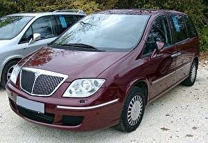 Подбор шин на Lancia Phedra 2004