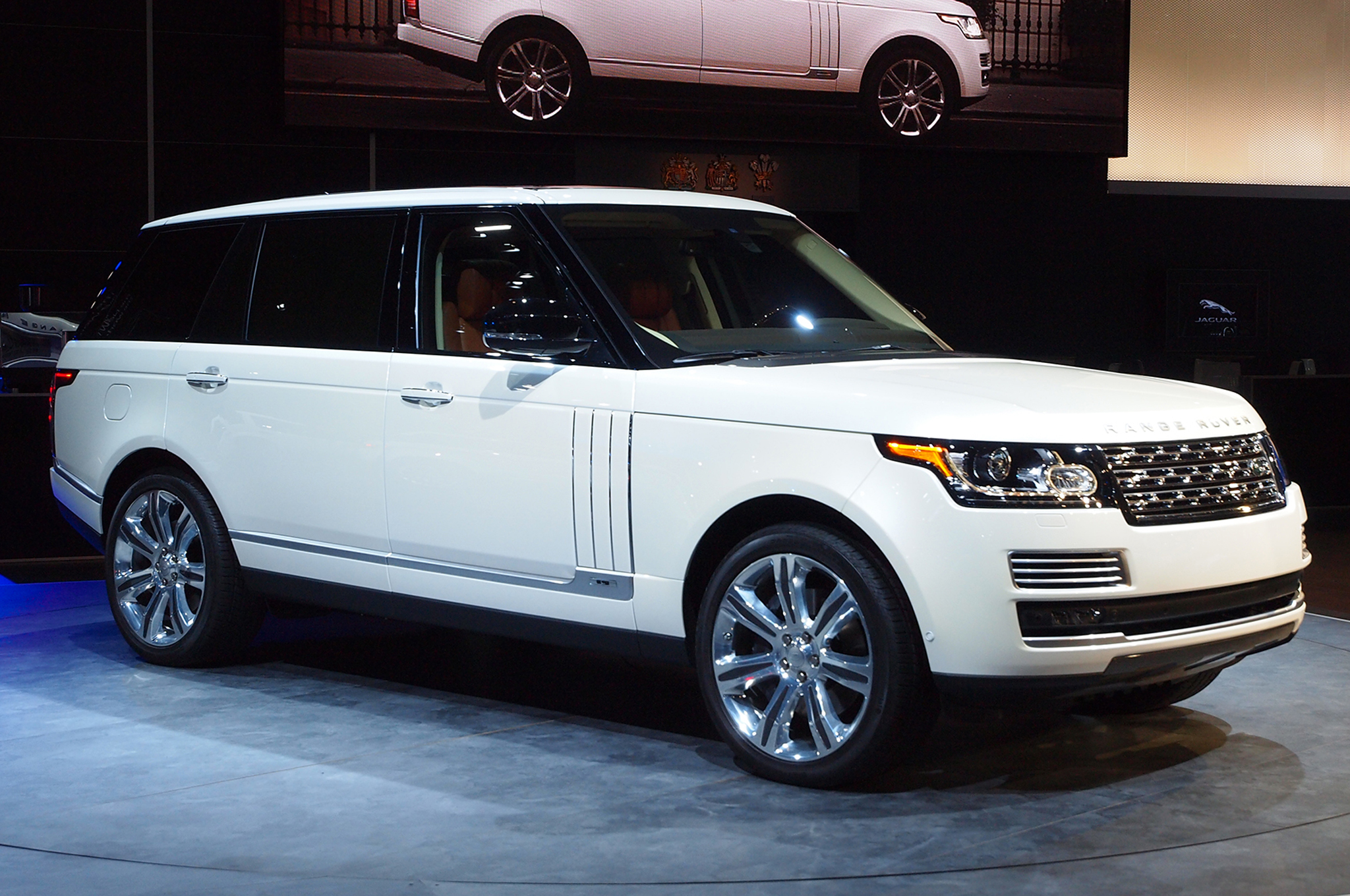 Размер колёс на Land Rover Range Rover 2015 Подбор шин на Land Rover Range Rover 2015