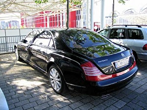 为汽车选择轮胎和轮圈 Maybach 62. Шины на Maybach