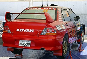 Размер колёс на Mitsubishi Lancer Evo VIII 2005 Подбор шин на Mitsubishi Lancer Evo VIII 2005