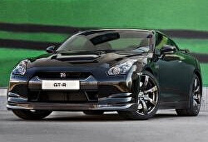 Размер колёс на Nissan GT-R 2018 Подбор шин на Nissan GT-R 2018