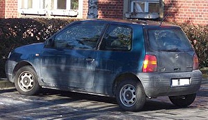 为汽车选择轮胎和轮圈 Seat Arosa. Шины на Seat