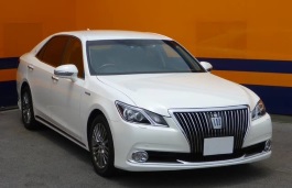 Размер колёс на Toyota Crown Majesta 2018 Подбор шин на Toyota Crown Majesta 2018