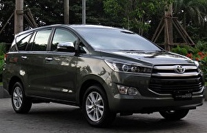 Размер колёс на Toyota Innova 2015 Подбор шин на Toyota Innova 2015