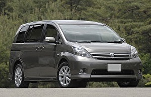 Размер колёс на Toyota Isis 2011 Подбор шин на Toyota Isis 2011