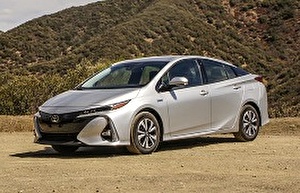 Размер колёс на Toyota Prius Prime 2017 Подбор шин на Toyota Prius Prime 2017