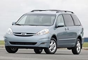 Размер колёс на Toyota Sienna 2007 Подбор шин на Toyota Sienna 2007