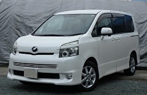 Размер колёс на Toyota Voxy 2009 Подбор шин на Toyota Voxy 2009