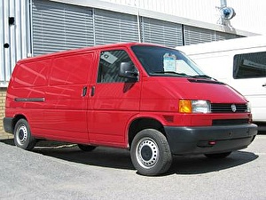Размер колёс на Volkswagen Transporter 1990 Подбор шин на Volkswagen Transporter 1990