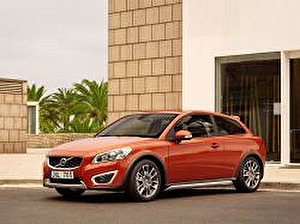 Размер колёс на Volvo C30 2011 Подбор шин на Volvo C30 2011