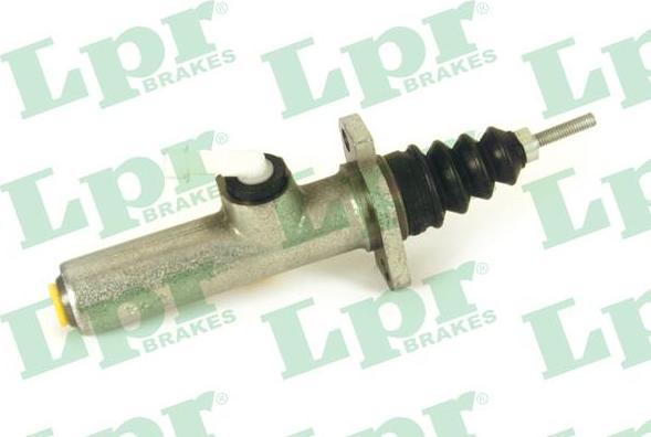 LPR 7104 Цилиндр сцепления главный AUDI 100/200/A6/V8 1.8-2.8 77>97 (4A0721401)