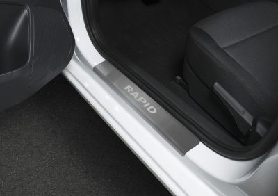 RIVAL RIVAL NP.5104.3 Накладки порогов RIVAL (4 шт.) Skoda Rapid 2014- (название модели) (NP.5104.3)