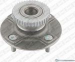 SNR R168.33 комплект подшипника ступицы колеса на NISSAN PRIMERA (P10)