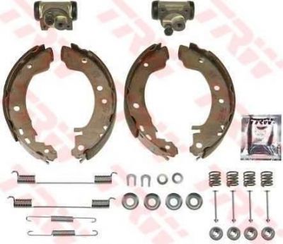 TRW BK1952 комплект тормозных колодок на NISSAN PRIMERA (P10)
