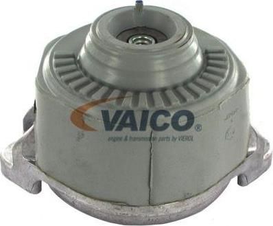 VAICO V30-0035 подвеска, двигатель на MERCEDES-BENZ GLK-CLASS (X204)