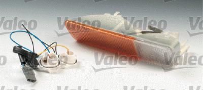 Valeo 082048 фонарь указателя поворота на PEUGEOT 505 (551A)