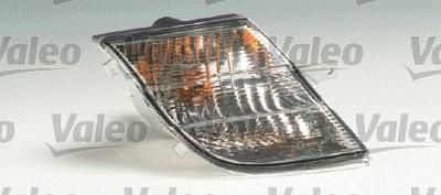 Valeo 088960 фонарь указателя поворота на NISSAN MICRA III (K12)