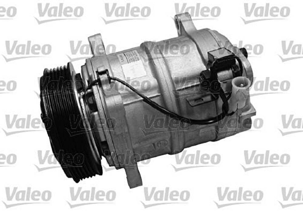 Valeo 699253 компрессор, кондиционер на VOLVO C70 I купе