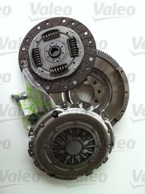 Valeo 835061 комплект сцепления на FORD MONDEO III седан (B4Y)