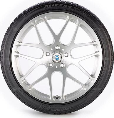 Bridgestone Blizzak LM32 205/65 R16 103T 