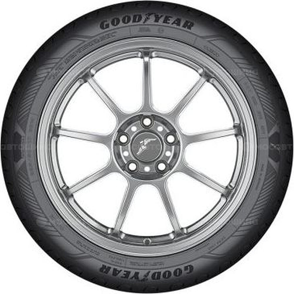 侧视图 Goodyear EfficientGrip Performance 2 225/45 R17 91W 