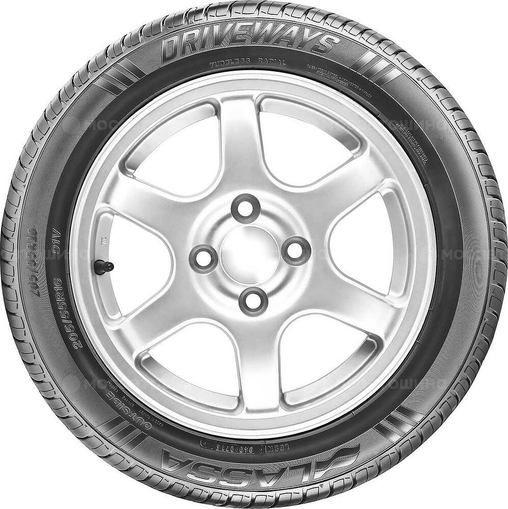 侧视图 Lassa Driveways 245/45 R17 95W 