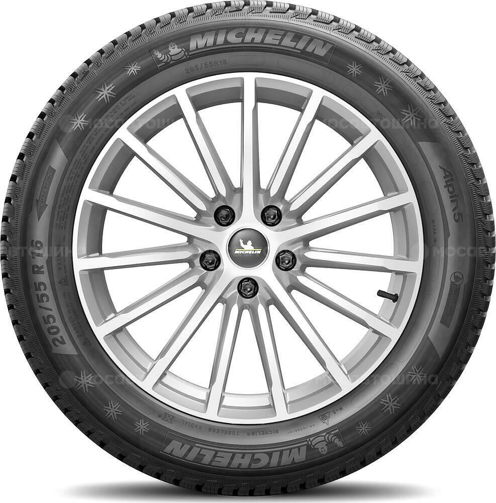 侧视图 Michelin Alpin A5 205/60 R16 92T