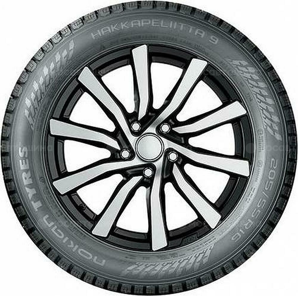 侧视图 Nokian Hakkapeliitta 9 205/55 R16 T RF