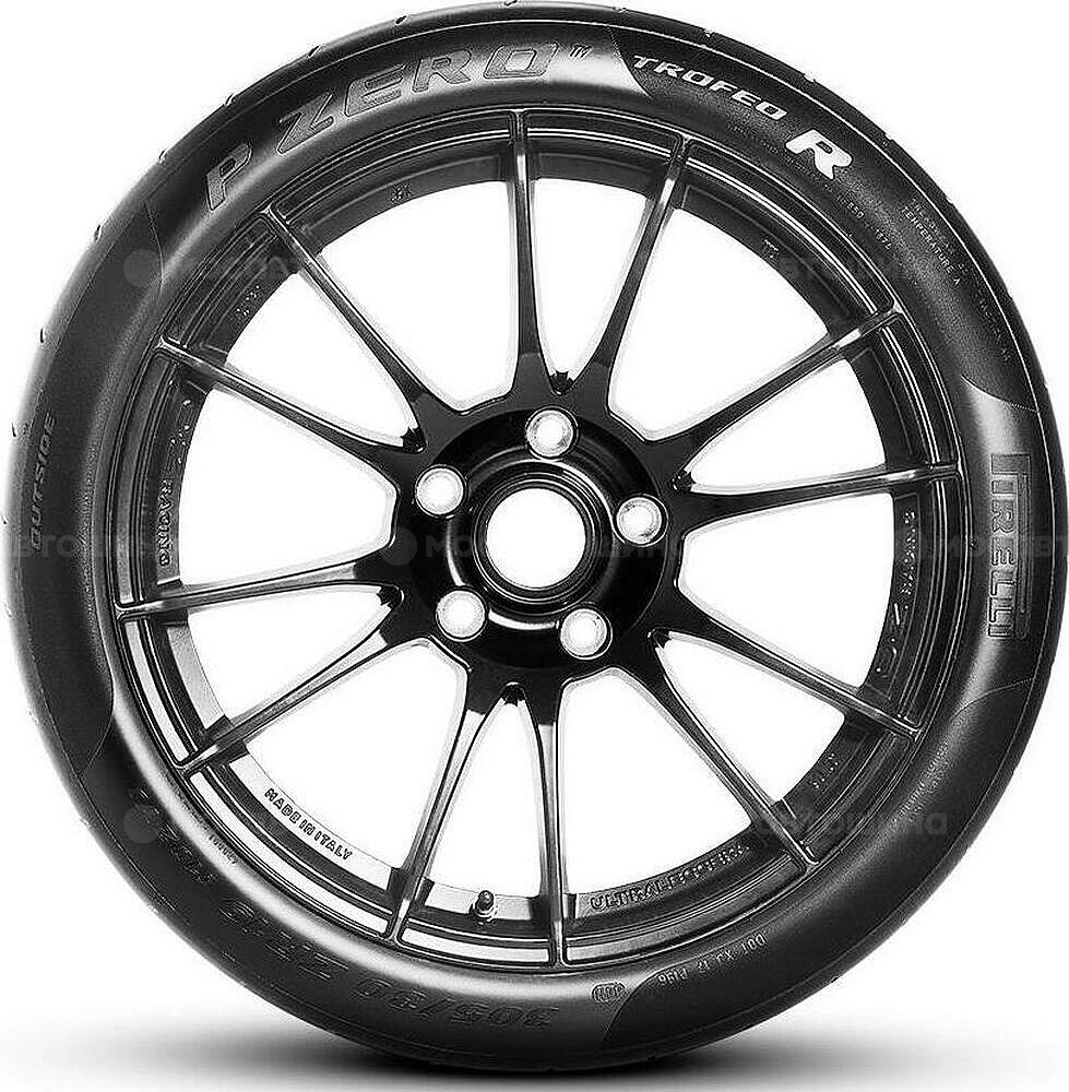 侧视图 Pirelli Pzero trofeo race 255/30 R20 92Y 