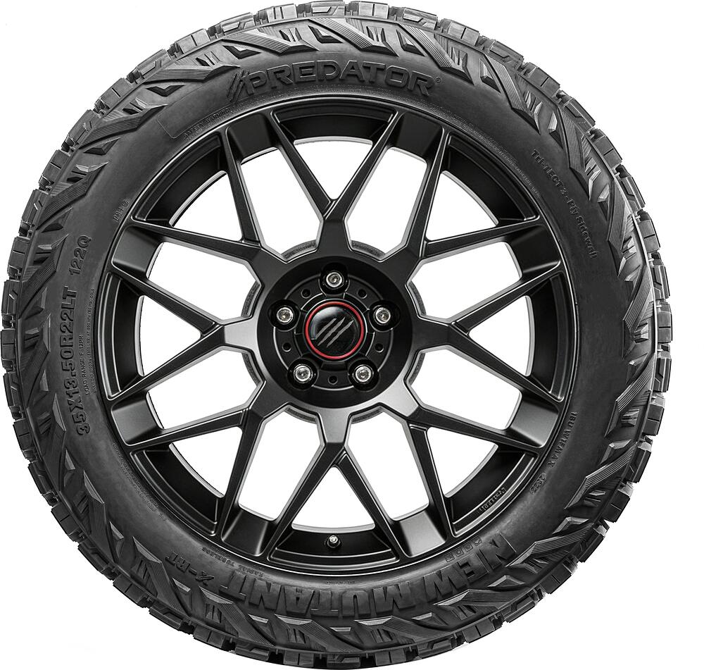 侧视图 Predator New Mutant X-RT 265/70 R16 112T (BLK)